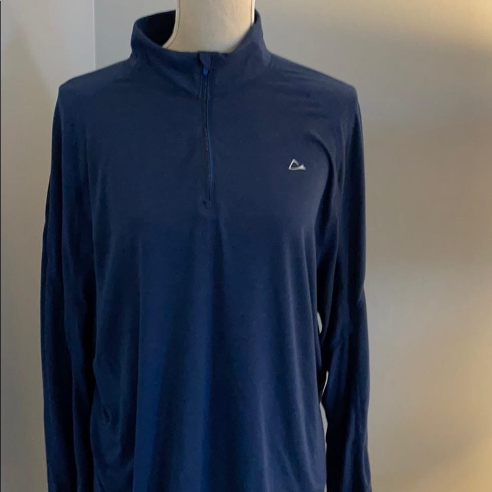 Men’s long sleeve undershirt